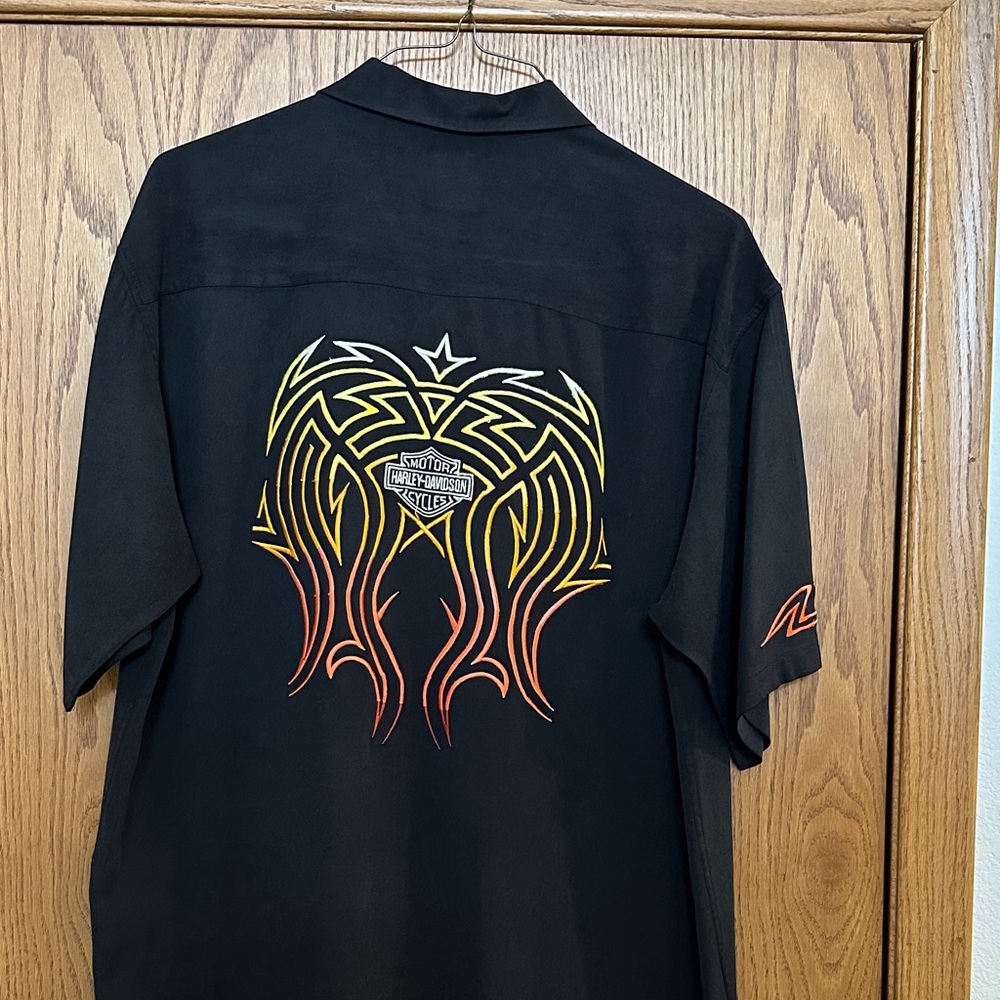 Harley-Davidson Men's Black Shirt with Tribal Design